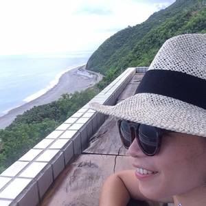 Meet your Posher, Hsiangni